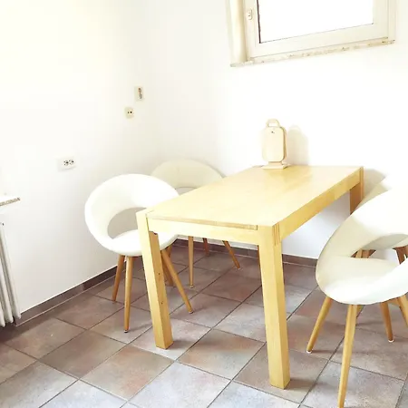 Apartment Haus Meereswind, 3xschlafzimmer Wintergarten Garten Badewanne Esens
