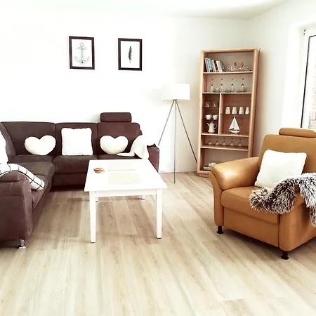 Haus Meereswind Esens, Wintergarten Mit Kamin * Esens